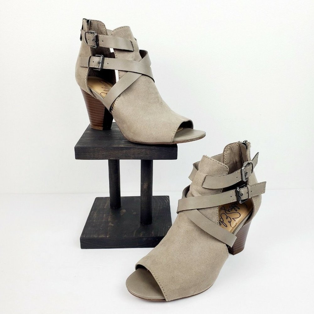 Libby Edelman Women's Karla Open Toe Strappy Gray Shootie Size 5M EUC